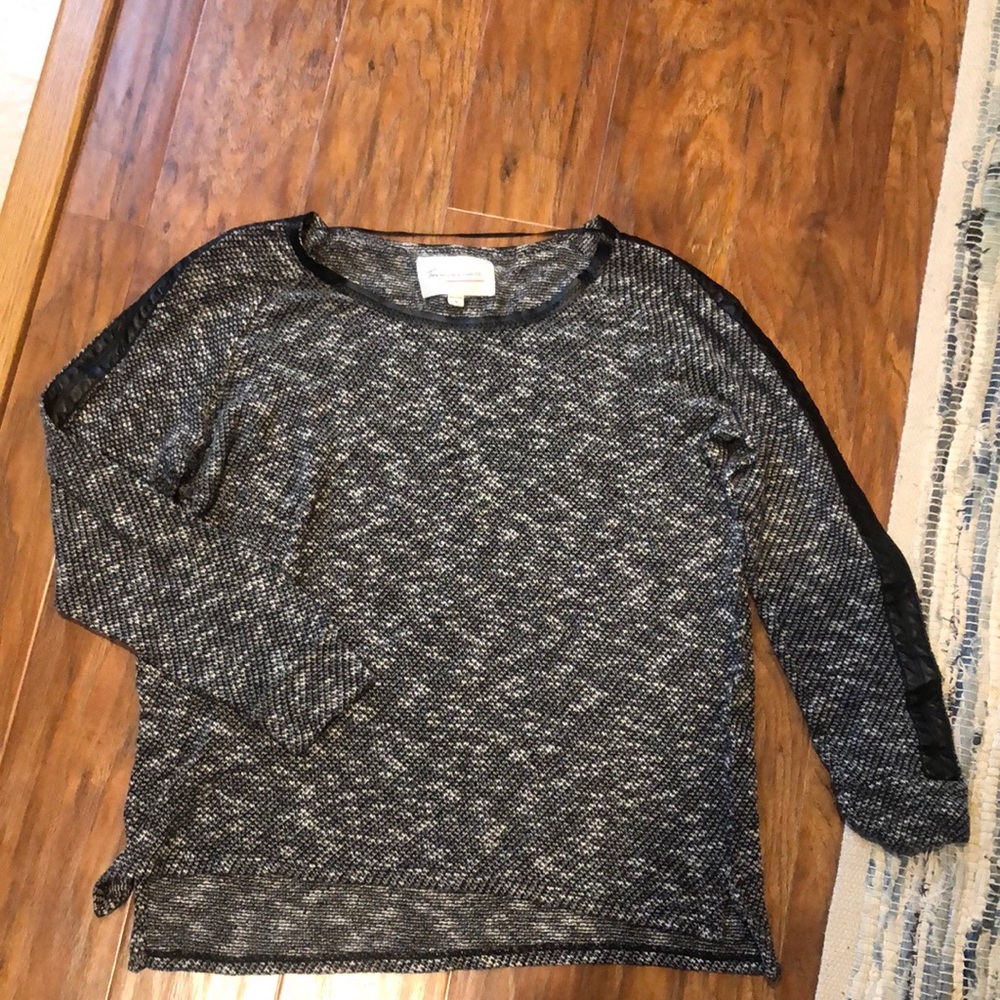 NWOT Two by Vince Camuto leather detailed sweater
